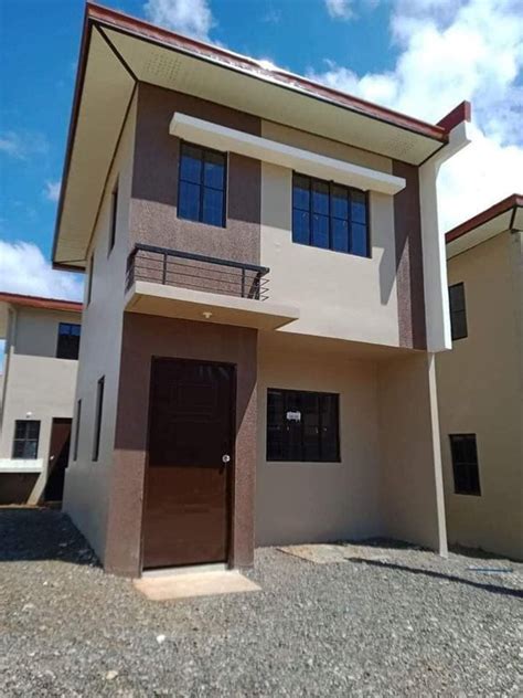 Houses for Sale in Silay, Negros Occidental .